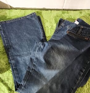 Womens jeans